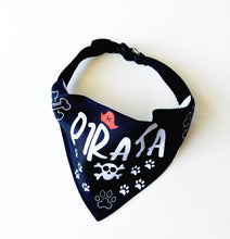 Cargar imagen en el visor de la galería, Bandana para Mascotas - Emmalice
